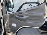 日野デュトロパネルバン小型（2t・3t）[写真28]