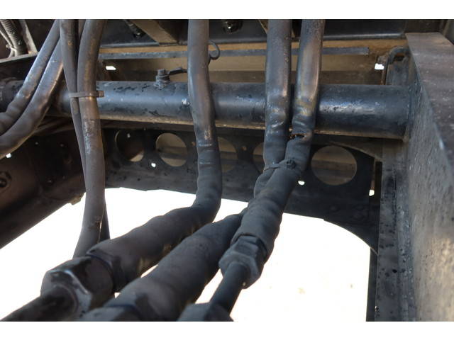 いすゞエルフパッカー車（塵芥車）小型（2t・3t）[写真18]