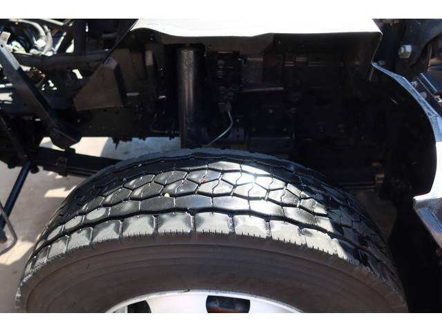 いすゞエルフパッカー車（塵芥車）小型（2t・3t）[写真19]