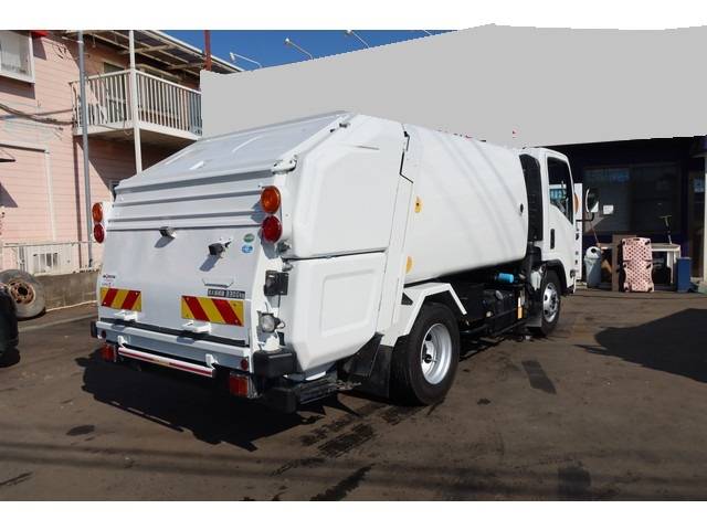 いすゞエルフパッカー車（塵芥車）小型（2t・3t）[写真02]