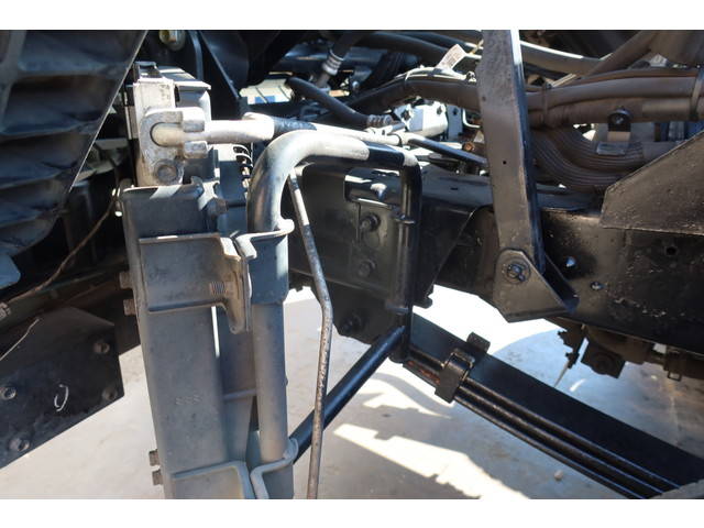 いすゞエルフパッカー車（塵芥車）小型（2t・3t）[写真20]