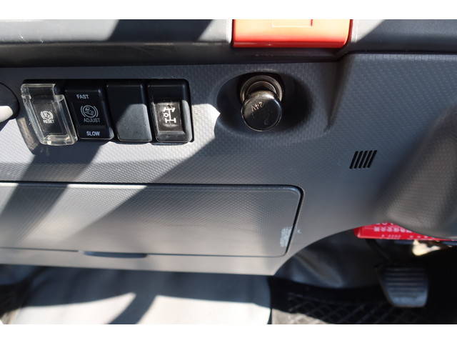 いすゞエルフパッカー車（塵芥車）小型（2t・3t）[写真34]