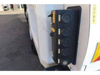 いすゞエルフパッカー車（塵芥車）小型（2t・3t）[写真06]