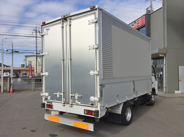 いすゞエルフアルミウイング小型（2t・3t）[写真02]