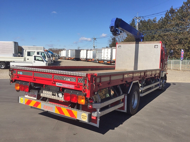 三菱ふそうファイタークレーン4段増トン（6t・8t）[写真02]