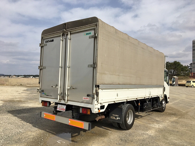 いすゞエルフ幌ウイング小型（2t・3t）[写真02]