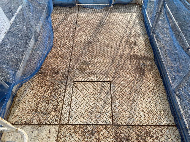 いすゞエルフ高所作業車小型（2t・3t）[写真16]