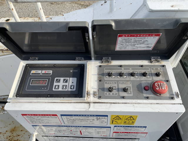 いすゞエルフ高所作業車小型（2t・3t）[写真18]