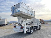 いすゞエルフ高所作業車小型（2t・3t）[写真02]