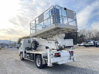 いすゞエルフ高所作業車小型（2t・3t）[写真05]