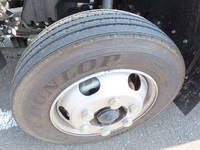 三菱ふそうキャンターセルフクレーン4段小型（2t・3t）[写真13]