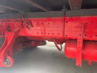 UDトラックスクオンアルミブロック大型（10t）[写真17]