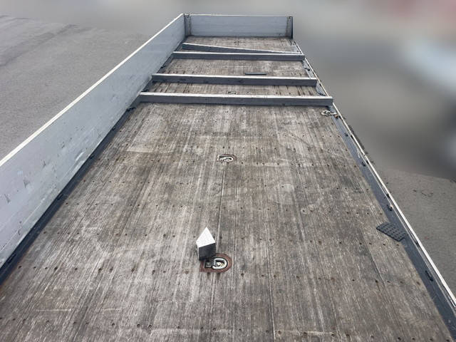 UDトラックスクオンアルミブロック大型（10t）[写真07]