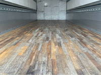 日野レンジャーアルミウイング中型（4t）[写真10]