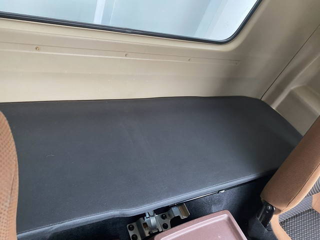 日野レンジャーアルミウイング中型（4t）[写真27]