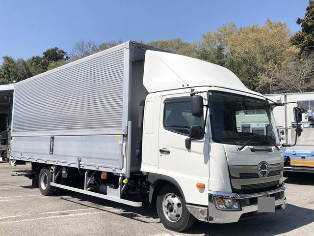 日野レンジャーアルミウイング中型（4t）[写真03]