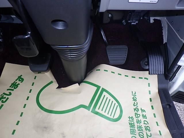 三菱ふそうキャンターアルミブロック小型（2t・3t）[写真31]