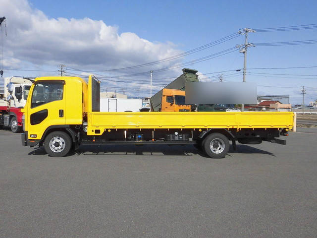 UDトラックスコンドル平ボディ中型（4t）[写真03]