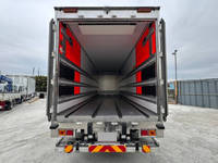 いすゞギガ冷凍車（冷蔵車）大型（10t）[写真12]