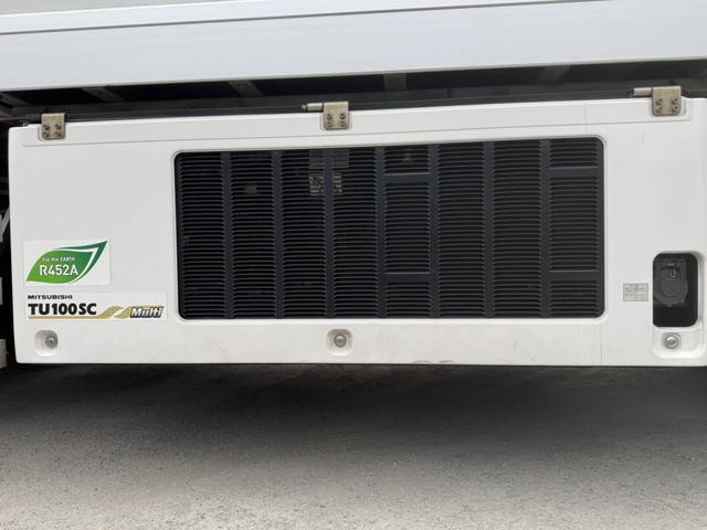 いすゞギガ冷凍車（冷蔵車）大型（10t）[写真09]