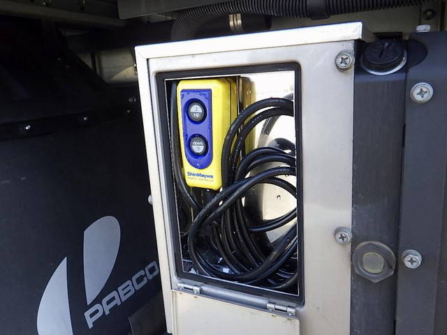 三菱ふそうキャンターパネルバン小型（2t・3t）[写真14]