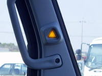 三菱ふそうキャンターパネルバン小型（2t・3t）[写真19]