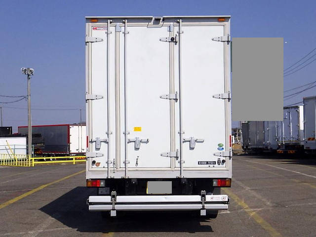 三菱ふそうキャンターパネルバン小型（2t・3t）[写真02]