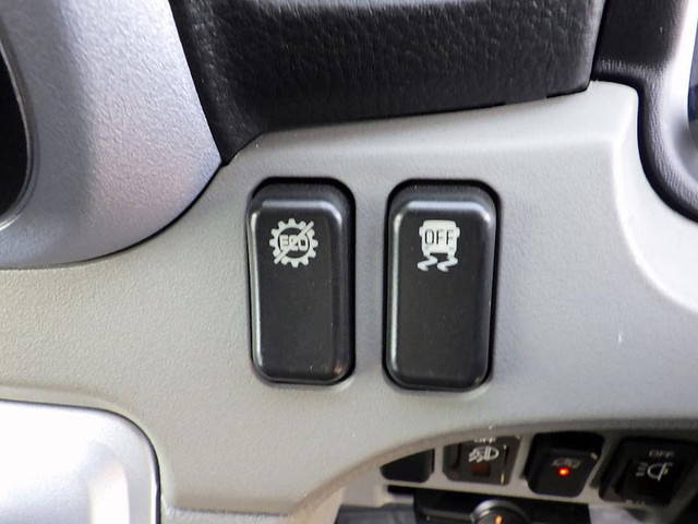 三菱ふそうキャンターパネルバン小型（2t・3t）[写真22]