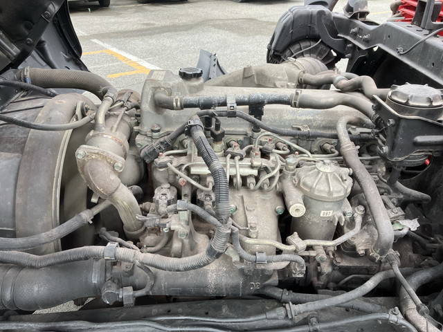 日野レンジャーセルフクレーン4段増トン（6t・8t）[写真27]