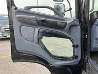 日野レンジャーセルフクレーン4段増トン（6t・8t）[写真29]