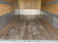 三菱ふそうキャンターアルミバン小型（2t・3t）[写真13]