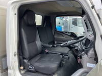 三菱ふそうキャンターアルミバン小型（2t・3t）[写真30]