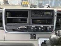 三菱ふそうキャンターアルミバン小型（2t・3t）[写真34]