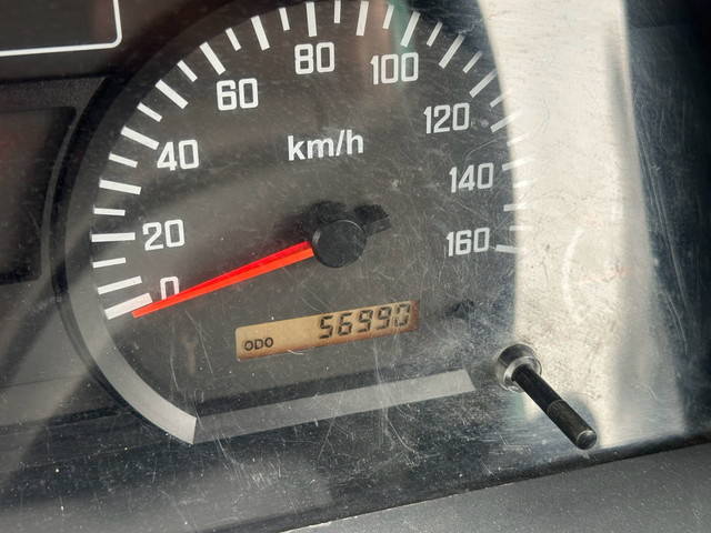 いすゞエルフクレーン3段小型（2t・3t）[写真29]