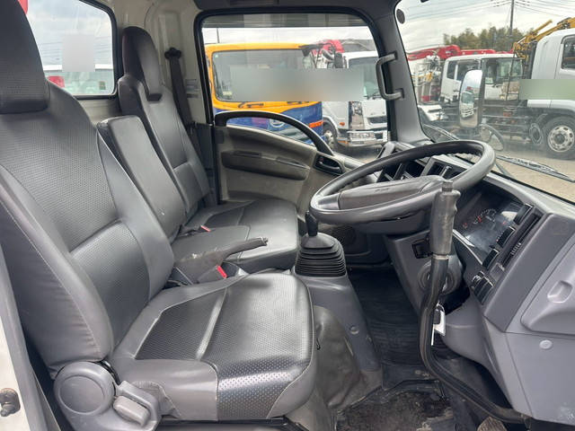 いすゞエルフクレーン3段小型（2t・3t）[写真31]