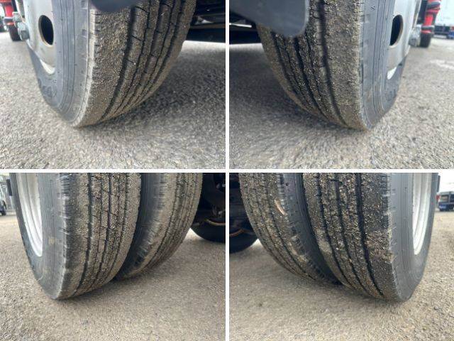 いすゞエルフクレーン3段小型（2t・3t）[写真32]