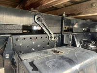 いすゞエルフクレーン3段小型（2t・3t）[写真35]