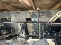 いすゞエルフクレーン3段小型（2t・3t）[写真38]