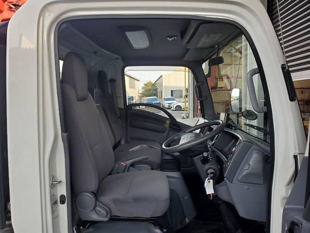 いすゞエルフセーフティクレーン4段小型（2t・3t）[写真15]