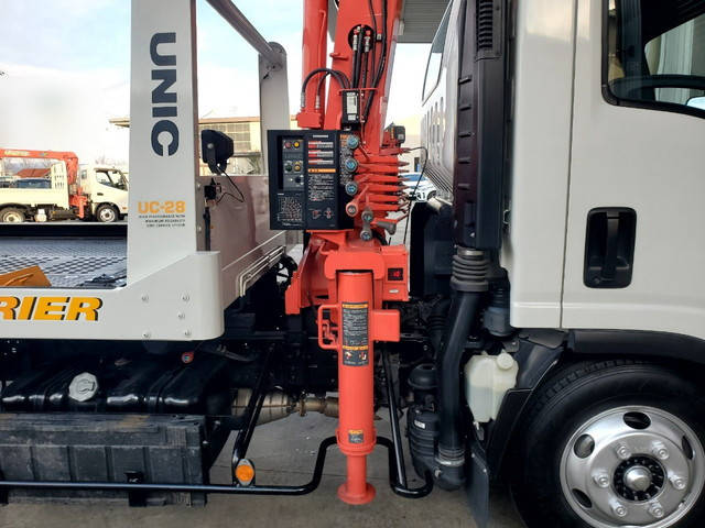 いすゞエルフセーフティクレーン4段小型（2t・3t）[写真29]