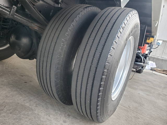 いすゞエルフセーフティクレーン4段小型（2t・3t）[写真32]