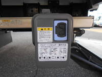 いすゞフォワードアルミウイング中型（4t）[写真11]