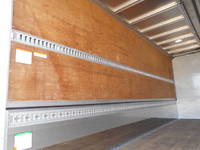 いすゞフォワードアルミウイング中型（4t）[写真14]