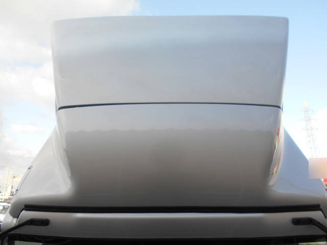 いすゞフォワードアルミウイング中型（4t）[写真17]