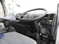 いすゞフォワードアルミウイング中型（4t）[写真27]