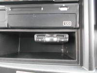 いすゞフォワードアルミウイング中型（4t）[写真32]