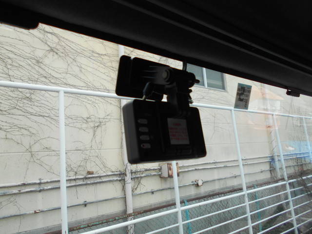 いすゞフォワードアルミウイング中型（4t）[写真38]