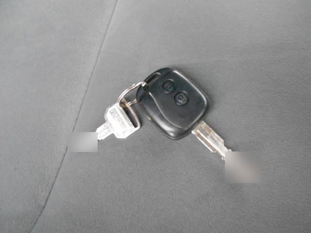 いすゞフォワードアルミウイング中型（4t）[写真39]