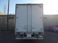 いすゞフォワードアルミウイング中型（4t）[写真08]