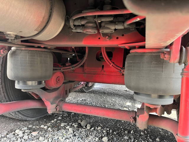 三菱ふそうスーパーグレートスクラップ運搬車大型（10t）[写真25]